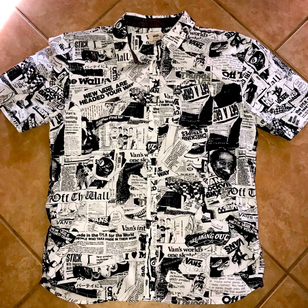 Vans graphic tee 🔥